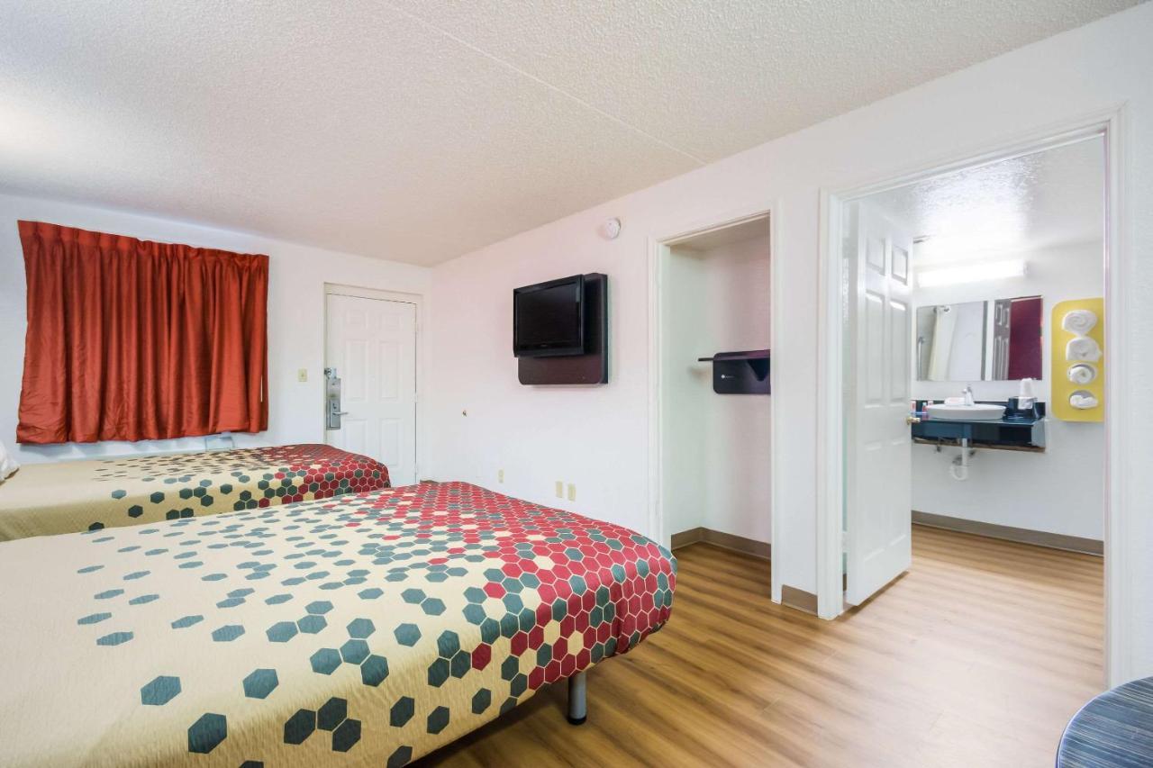 Econo Lodge Del City Экстерьер фото